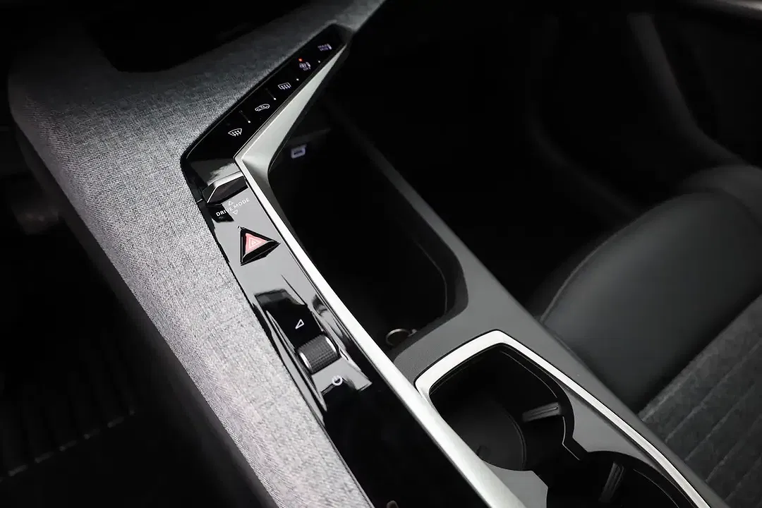 Peugeot 5008 AUT Hybrid GT Exclusive - Thumbnail 12