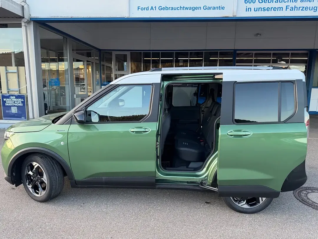 Ford Tourneo Courier 1.0 EcoBoost AUT Active - Thumbnail 4