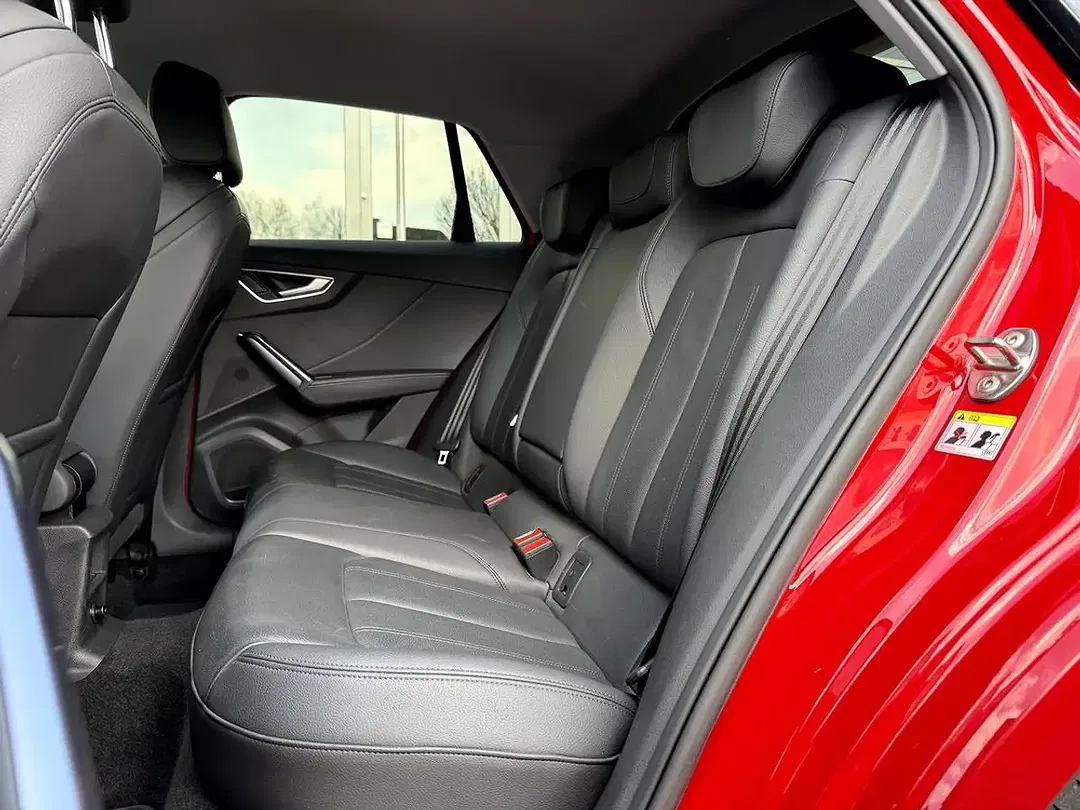 Audi Q2 35 TFSI S line - Thumbnail 8