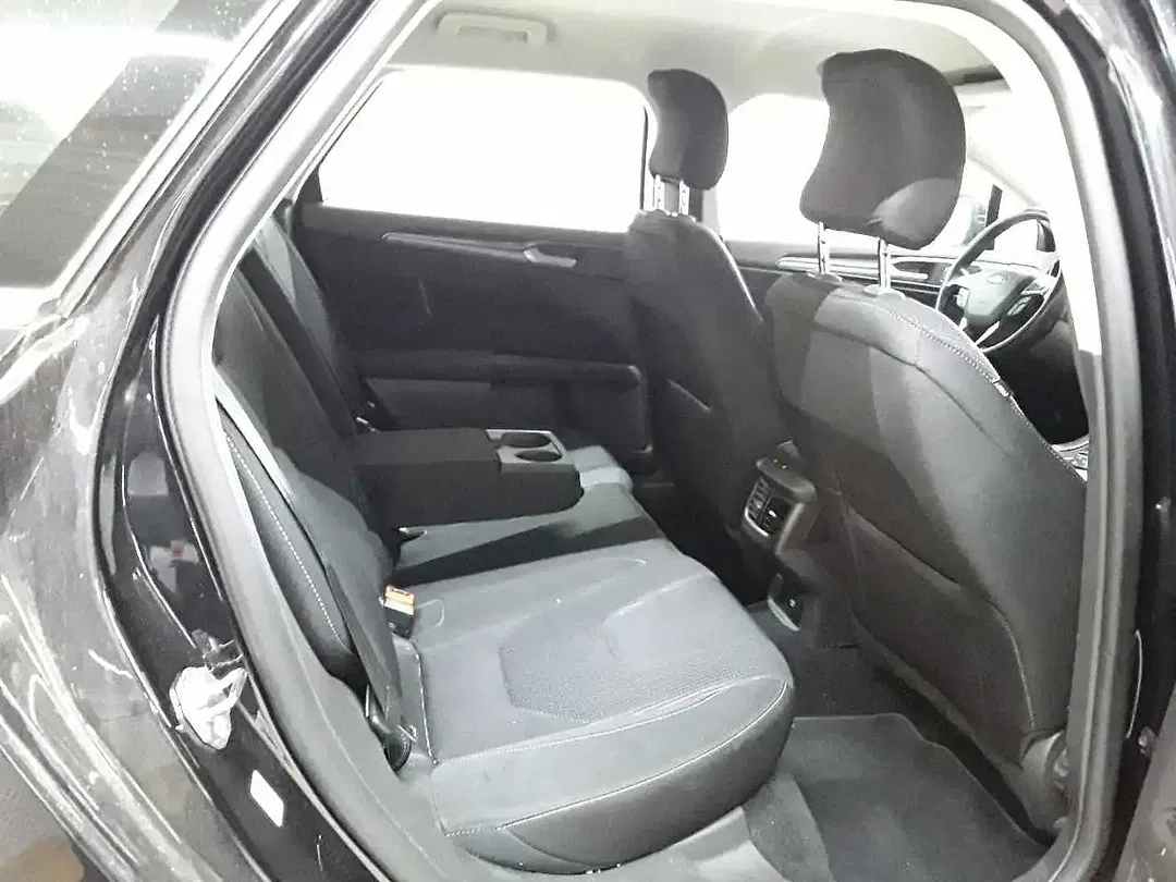 Ford Mondeo 2.0 EcoBlue AUT Titanium - Thumbnail 14
