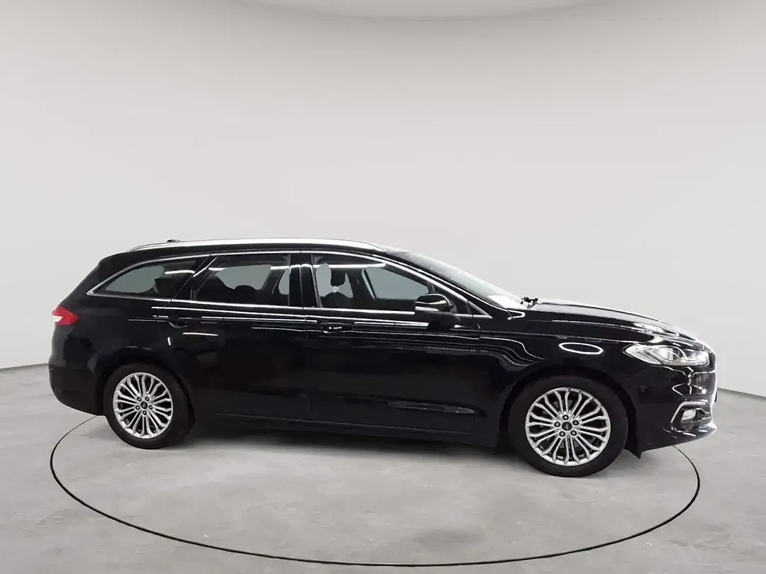 Ford Mondeo 2.0 EcoBlue AUT Titanium - Thumbnail 3
