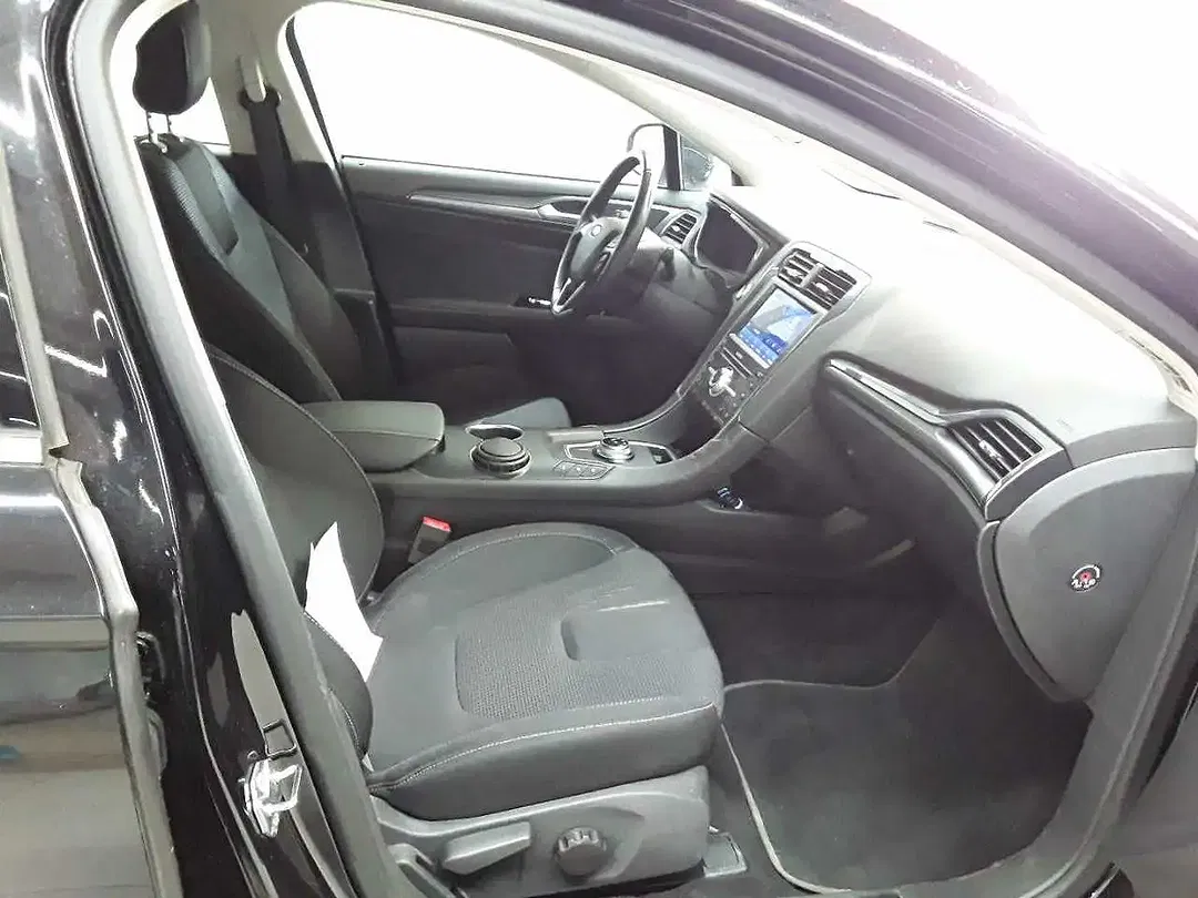 Ford Mondeo 2.0 EcoBlue AUT Titanium - Thumbnail 8