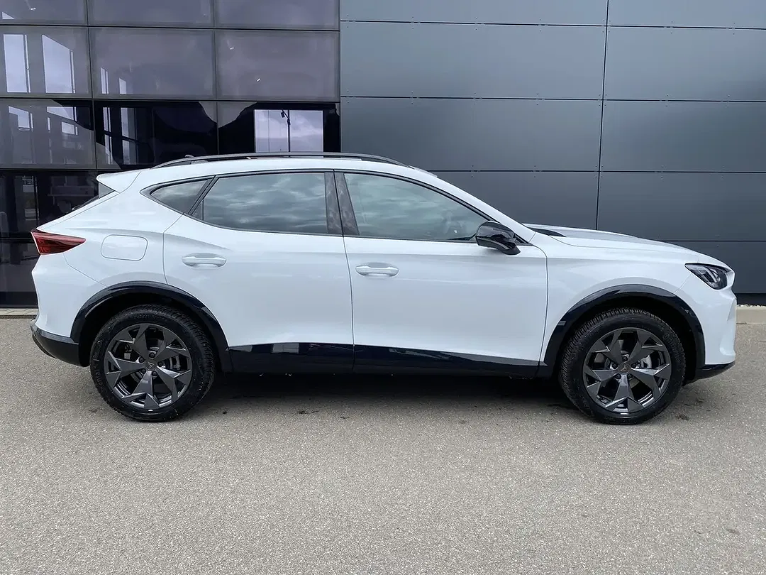 CUPRA Formentor 1.5 eTSI DSG - Thumbnail 7