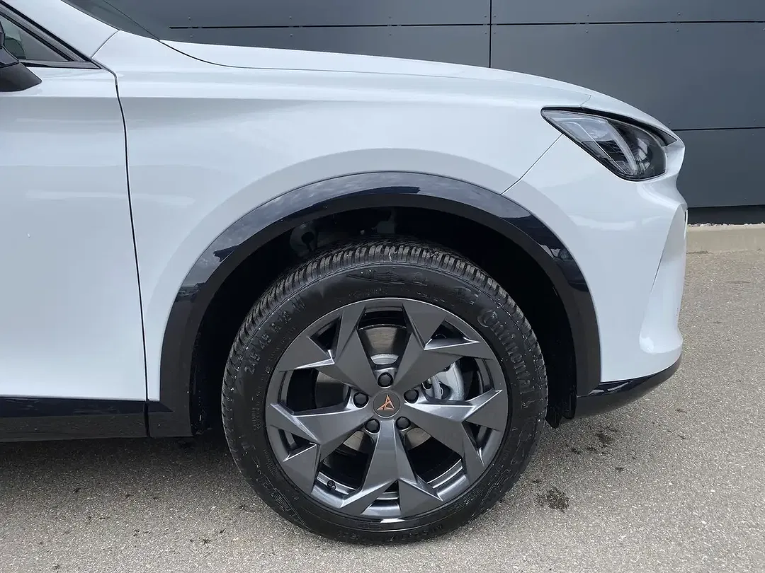 CUPRA Formentor 1.5 eTSI DSG - Thumbnail 8