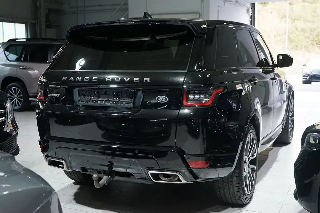 Land Rover Range Rover Sport P400e HSE Dynamic - Thumbnail 8
