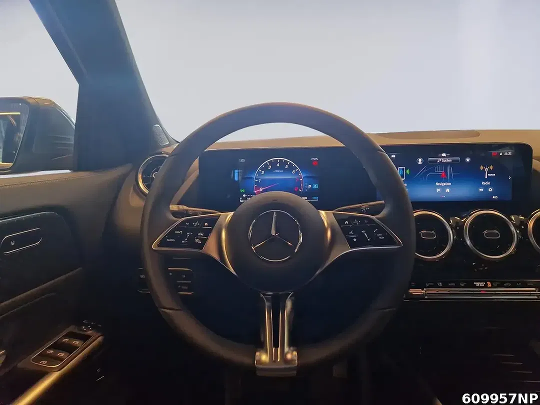 Mercedes-Benz GLA 200 Progressive - Thumbnail 11