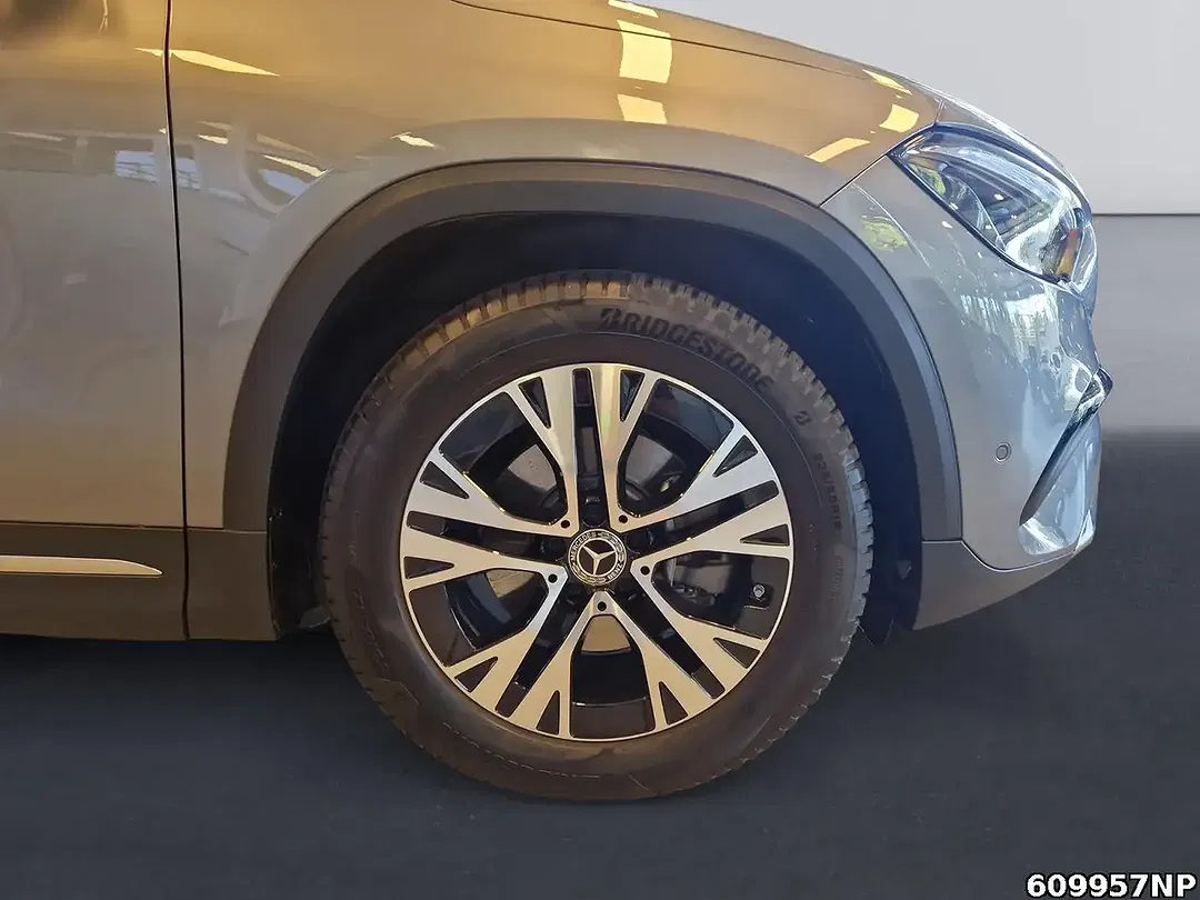 Mercedes-Benz GLA 200 Progressive - Thumbnail 5