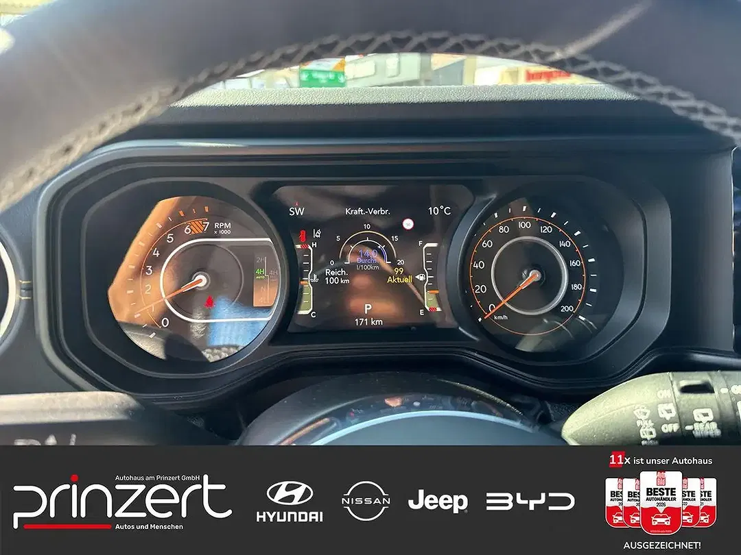 Jeep Wrangler 2.0 - Thumbnail 10