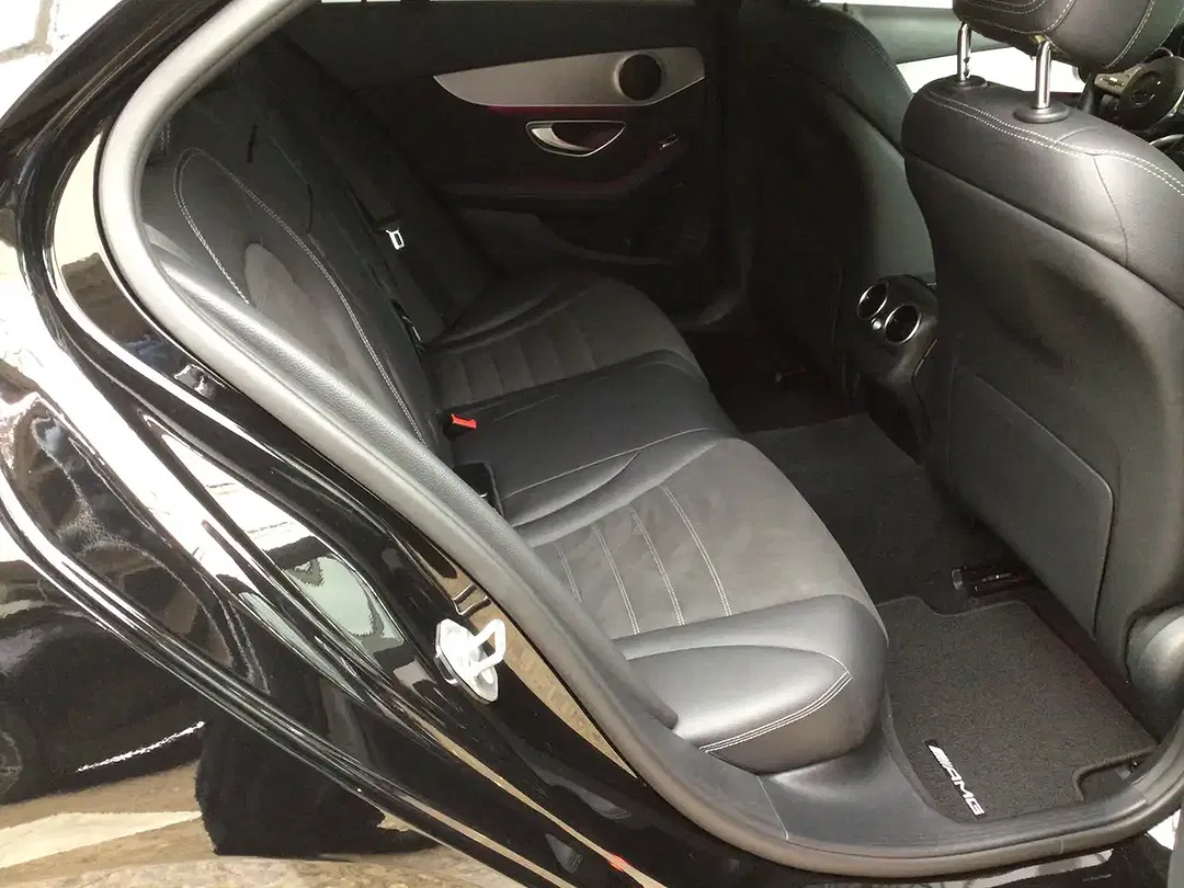 Mercedes-Benz C 300 AMG Line - Thumbnail 11