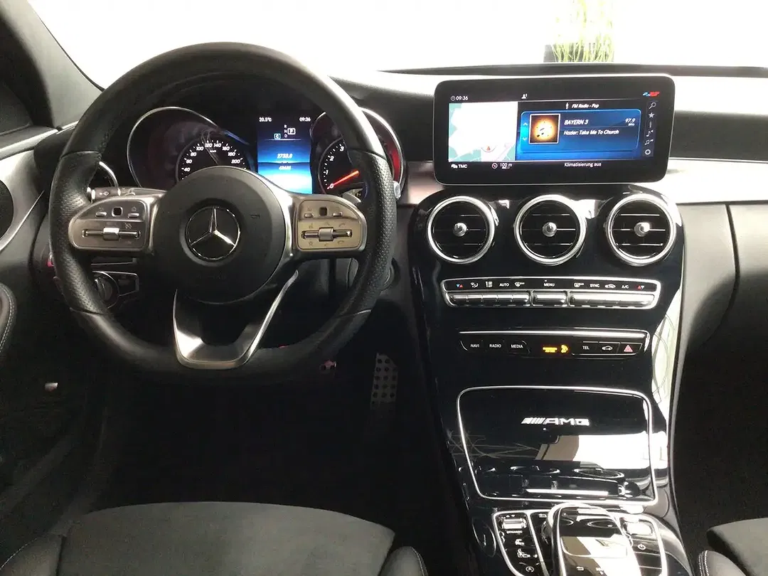 Mercedes-Benz C 300 AMG Line - Thumbnail 6