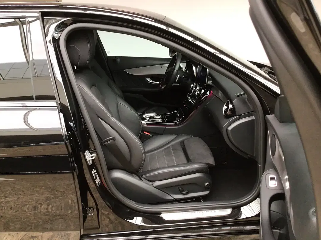 Mercedes-Benz C 300 AMG Line - Thumbnail 9