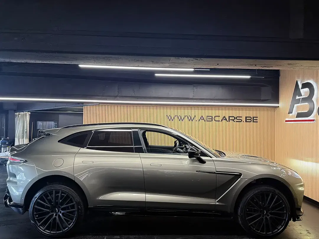 Aston Martin DBX 707 4.0 Bi-Turbo - Thumbnail 9