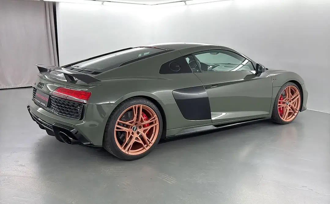 Audi R8 5.2 FSI performance - Thumbnail 4
