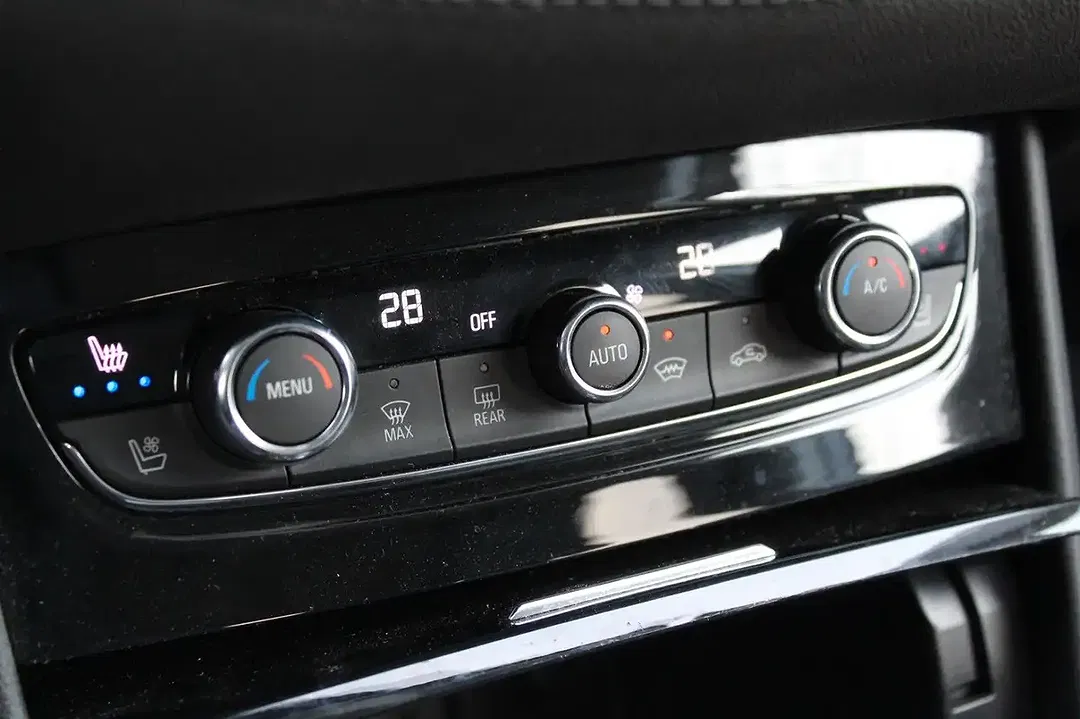 Opel Grandland X 1.6 Ultimate - Thumbnail 13