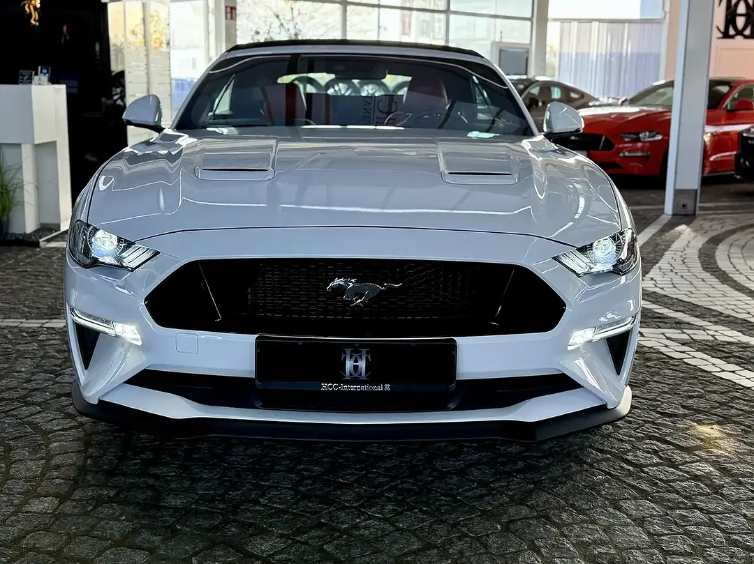 Ford Mustang GT - Thumbnail 18