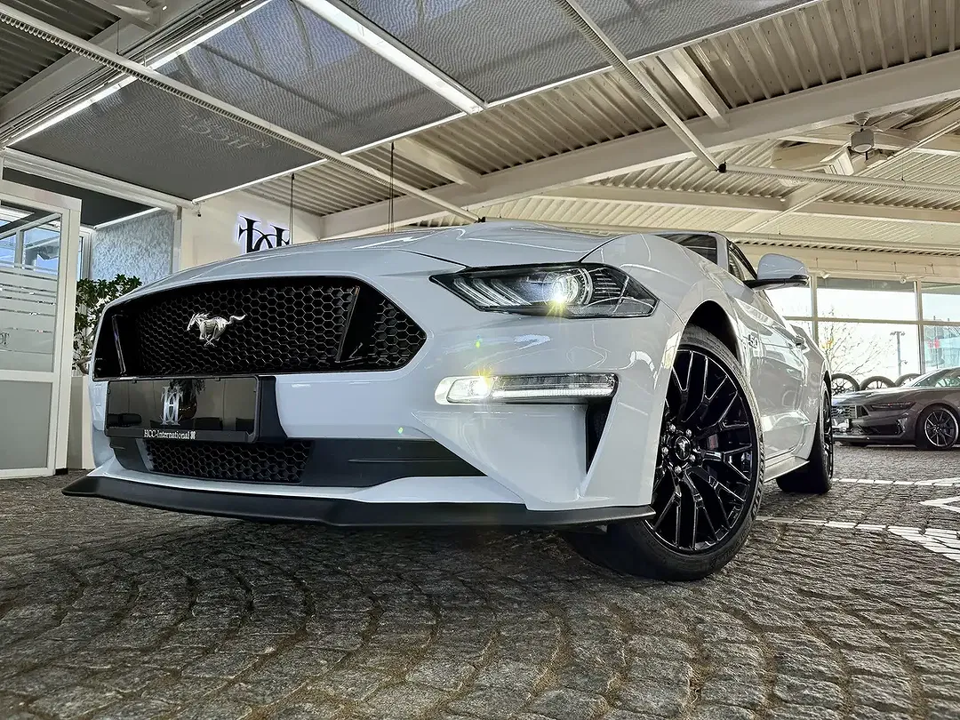 Ford Mustang GT - Thumbnail 19