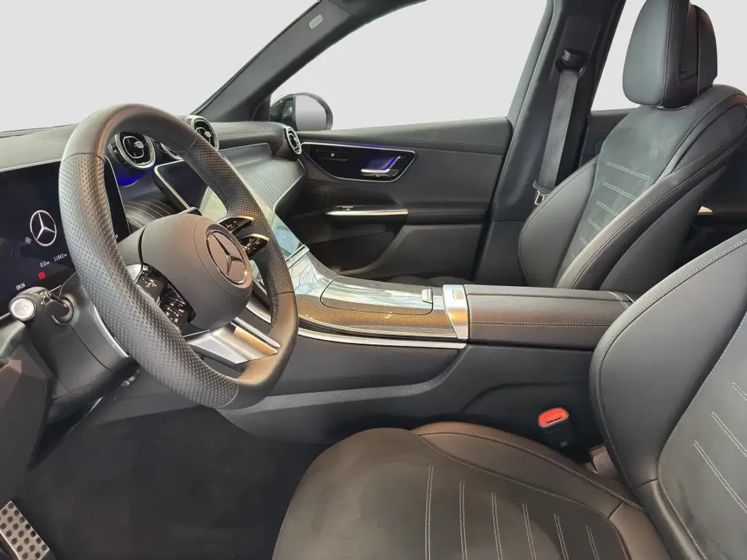 Mercedes-Benz GLC 220 4MATIC AMG Line Night - Thumbnail 5