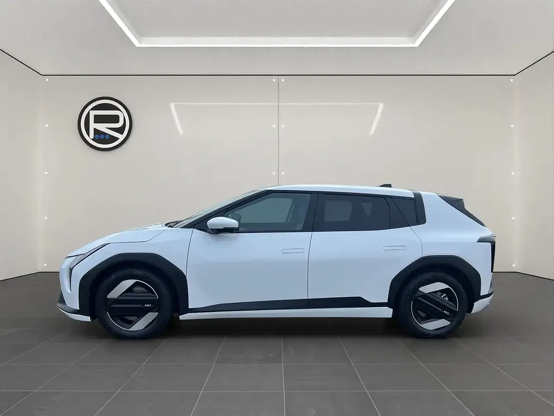 Kia EV4 81.4 kWh Earth - Thumbnail 5