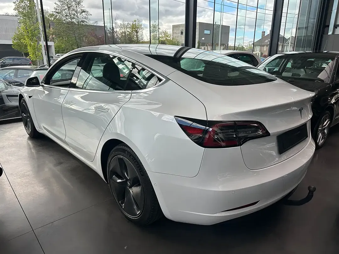 Tesla Model 3 Standard Range - Thumbnail 11