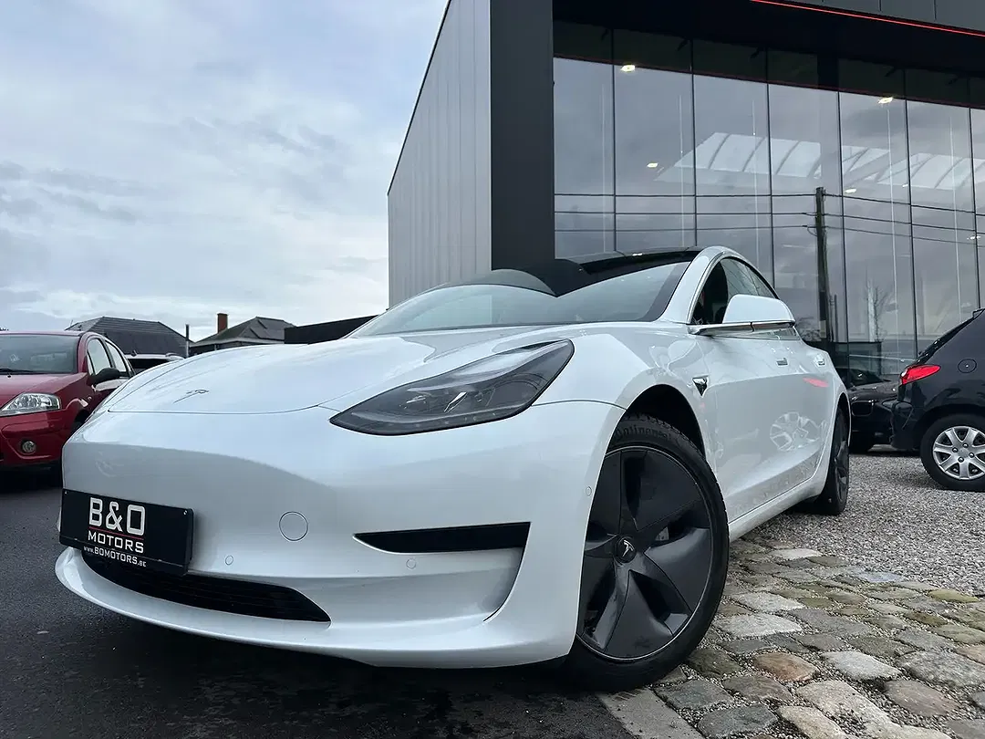 Tesla Model 3 Standard Range - Thumbnail 14