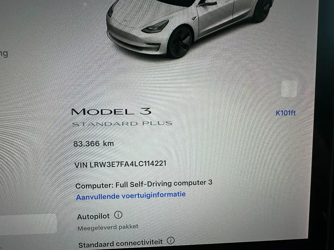 Tesla Model 3 Standard Range - Thumbnail 7