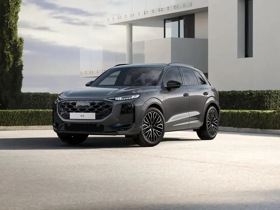 Audi Q3 plus S line - Thumbnail 11