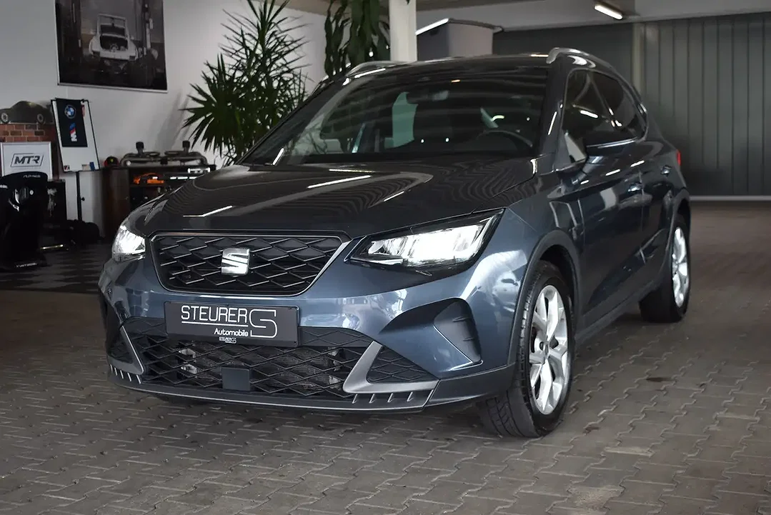 SEAT Arona 1.0 TSI DSG FR - Afbeelding 1