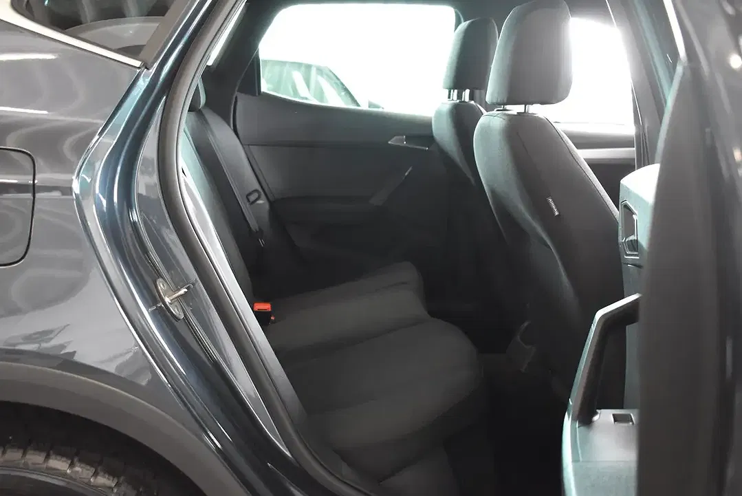 SEAT Arona 1.0 TSI DSG FR - Thumbnail 25