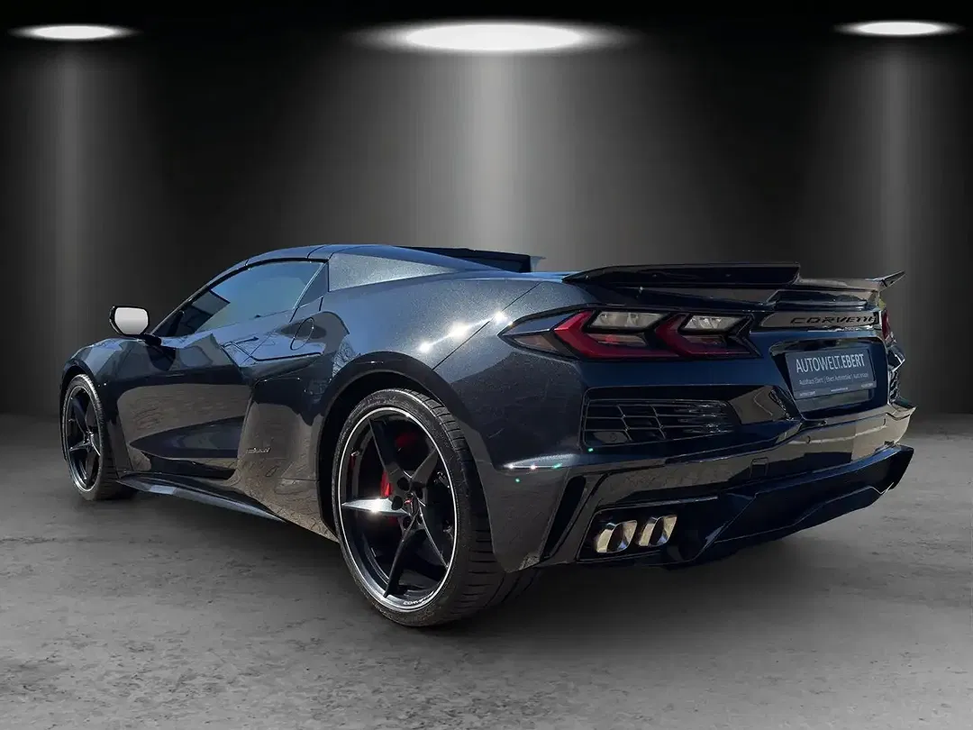 Corvette C8 6.2 V8 E-Ray 3LT - Thumbnail 3