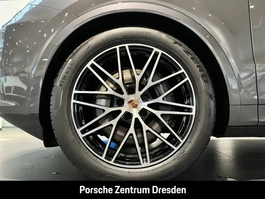 Porsche Cayenne E-Hybrid Edition - Thumbnail 11