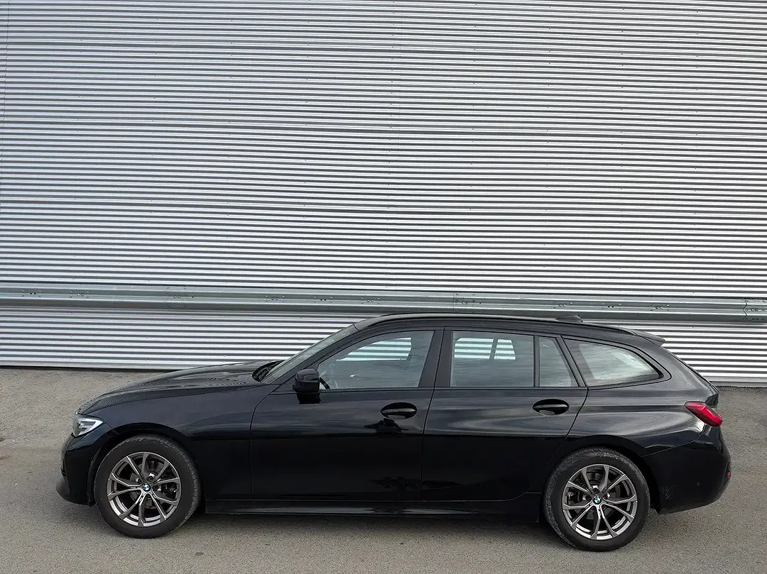 BMW 318 Touring - Thumbnail 4