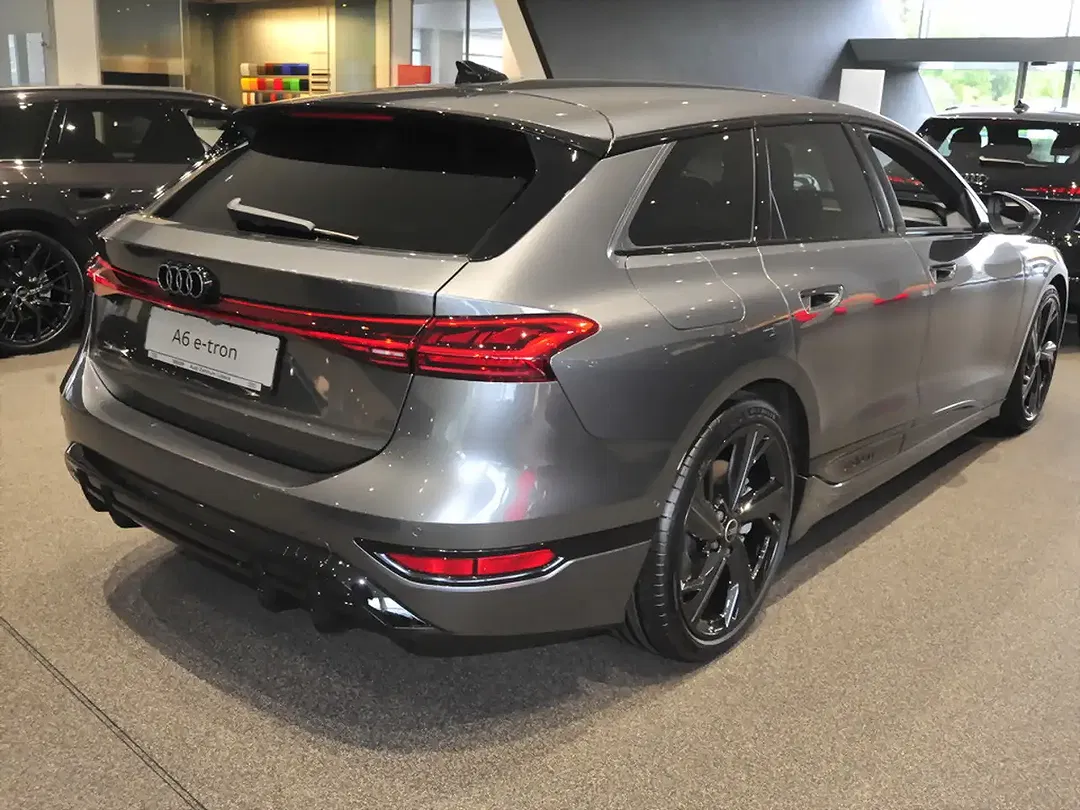 Audi A6 e-tron performance Avant Pro - foto 2