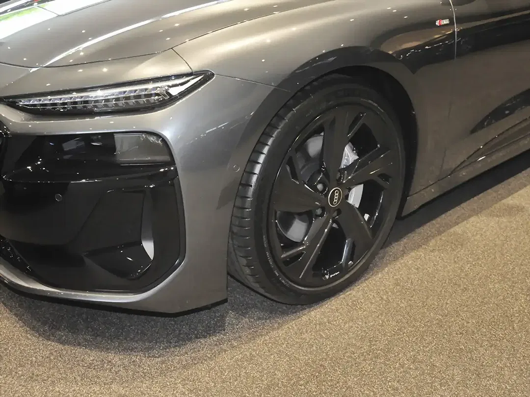Audi A6 e-tron performance Avant Pro - Thumbnail 3