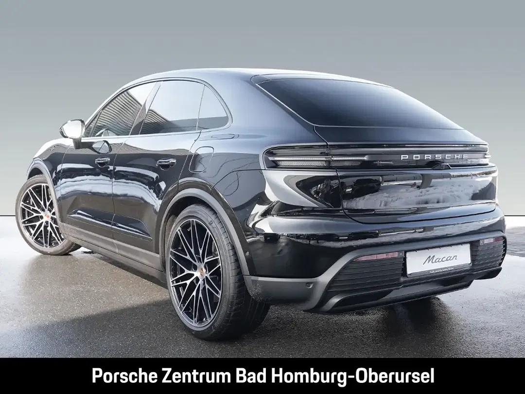Porsche Macan - Thumbnail 3