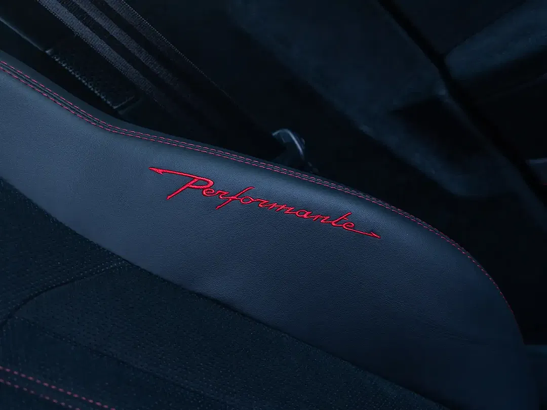 Lamborghini Urus Performante - Thumbnail 10