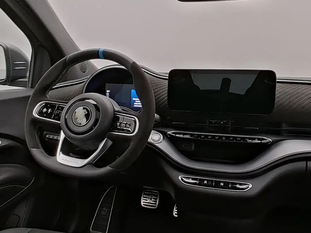 Abarth 500e Turismo - Thumbnail 11
