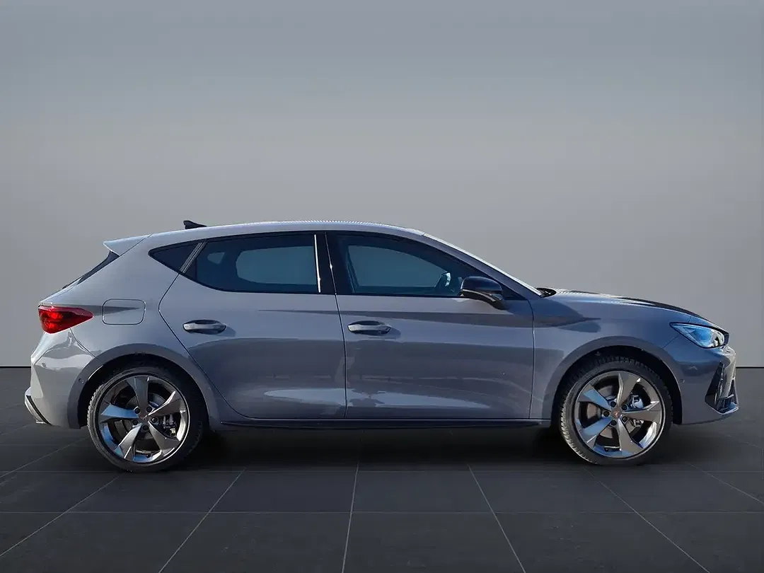CUPRA Leon 1.5 PHEV Matrix LED - Thumbnail 8