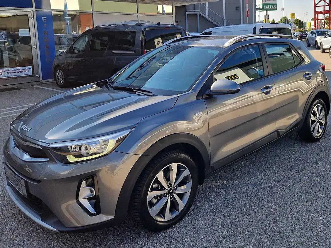 Kia Stonic 1.0 T-GDI DCT - foto 1