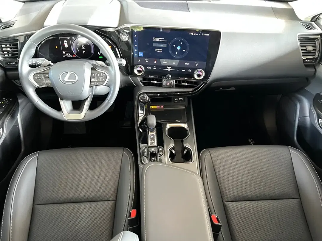 Lexus NX 450h+ E-FOUR Business - Thumbnail 10