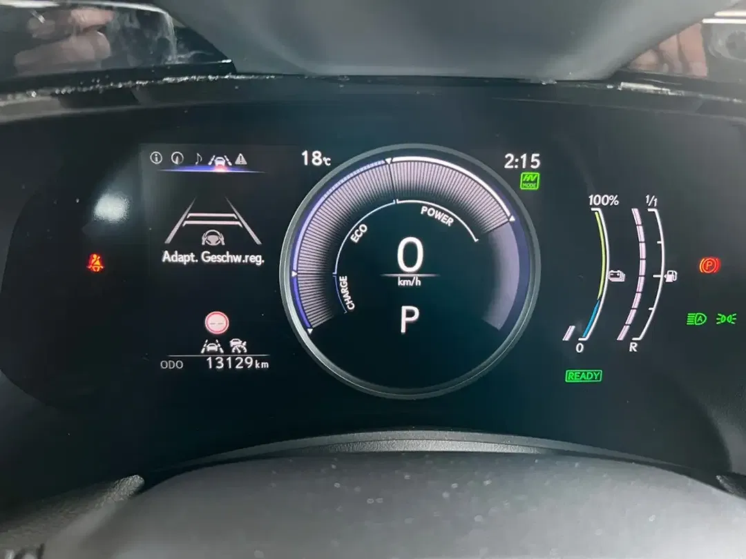 Lexus NX 450h+ E-FOUR Business - foto 13