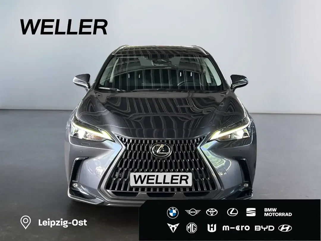 Lexus NX 450h+ E-FOUR Business - foto 2