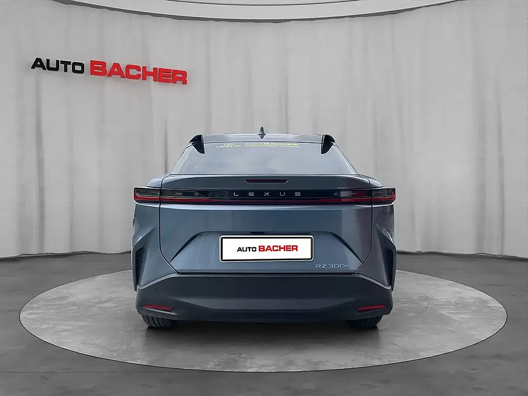 Lexus RZ 300e Executive - Thumbnail 4