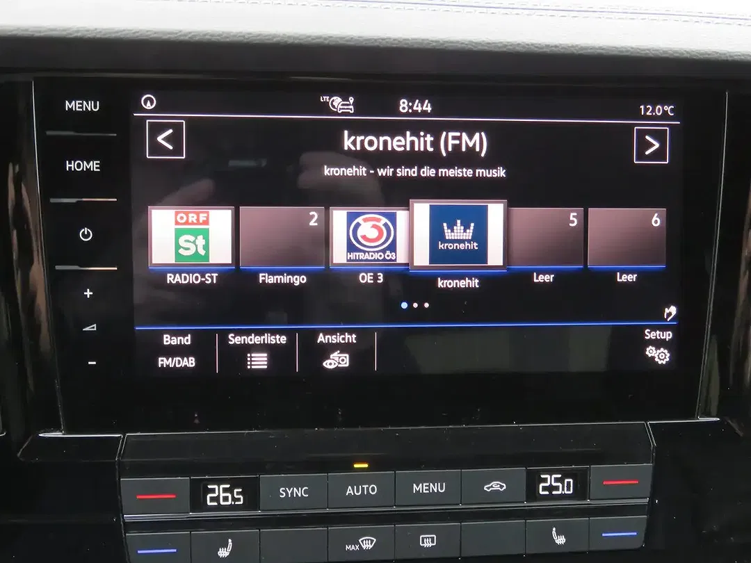 Volkswagen Touareg TDI 4Motion Elegance - Thumbnail 16