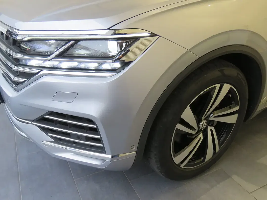 Volkswagen Touareg TDI 4Motion Elegance - foto 2