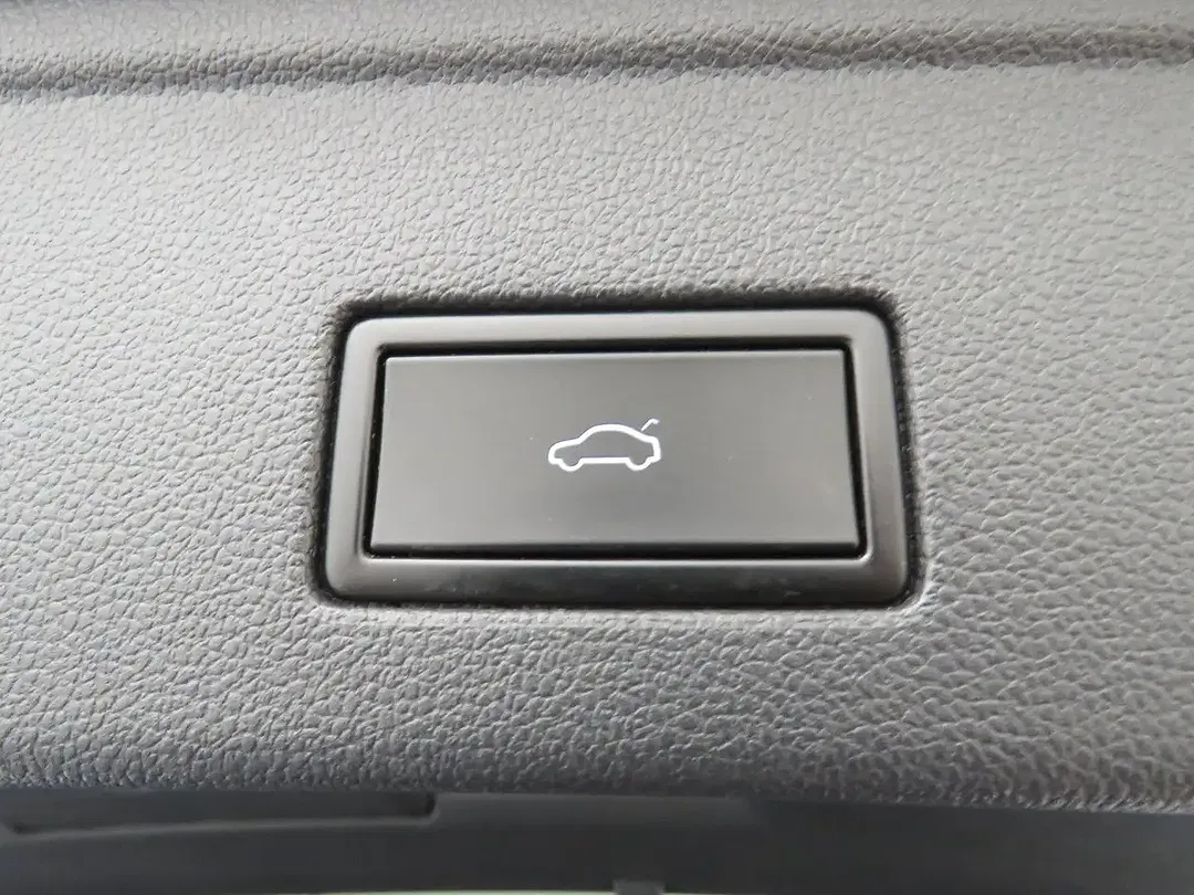 Volkswagen Touareg TDI 4Motion Elegance - Thumbnail 7