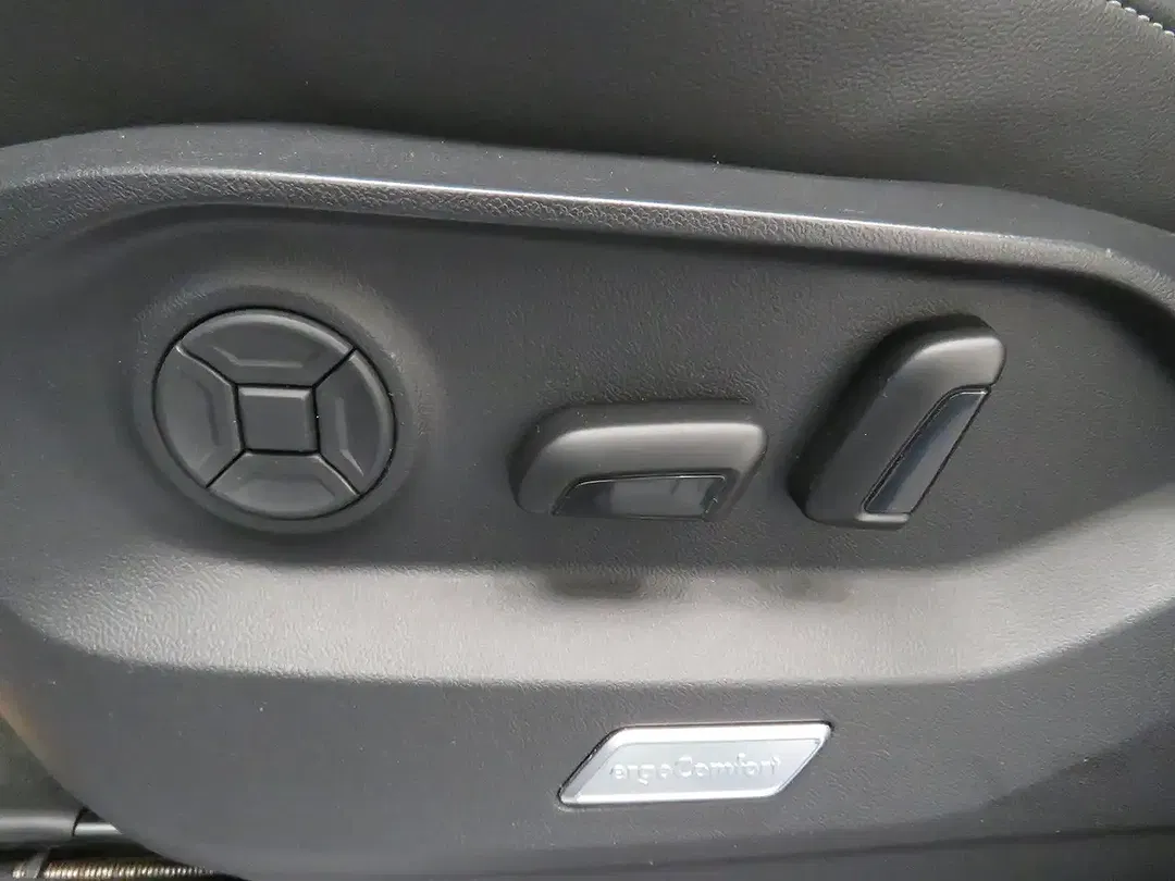 Volkswagen Touareg TDI 4Motion Elegance - Thumbnail 9