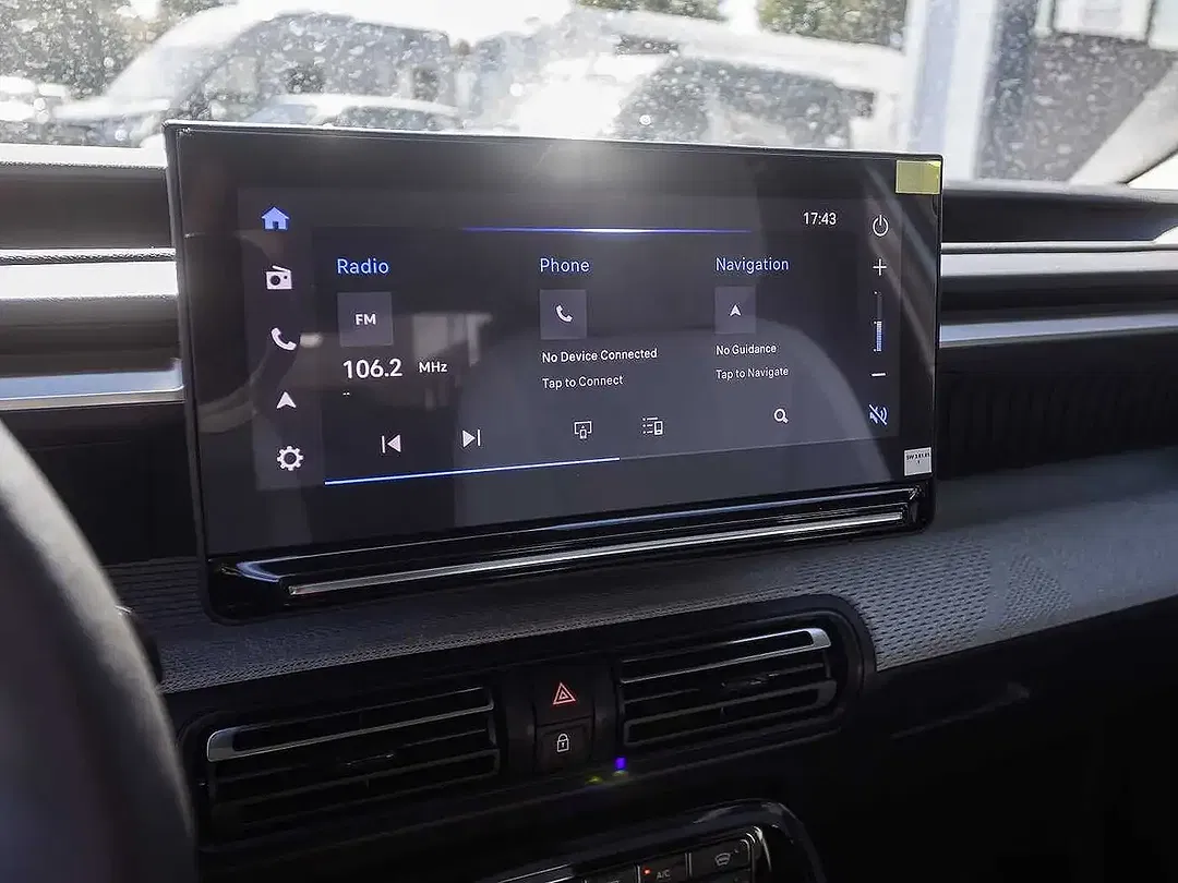 Citroen C3 Hybrid Max - Thumbnail 11