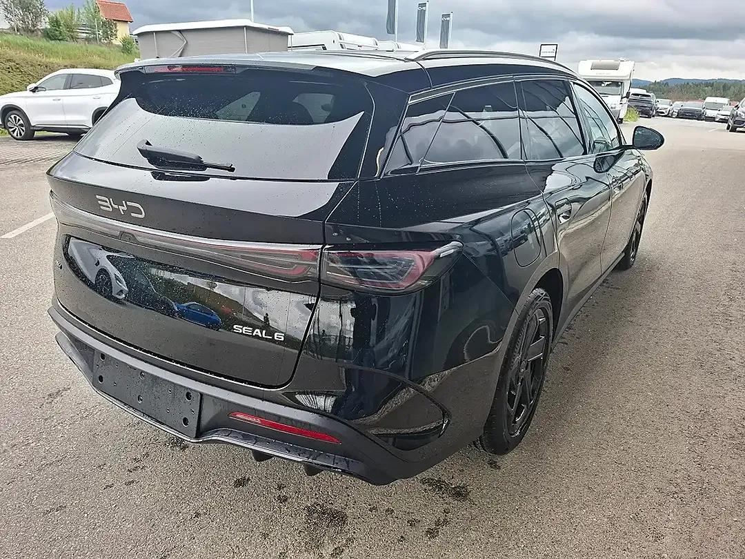 BYD Seal 6 19.0 kWh DM-i PHEV Touring Comfort - Thumbnail 3