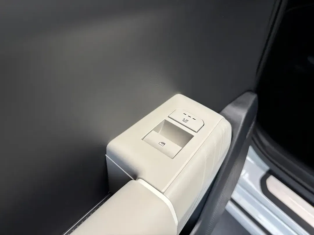 Kia EV4 GT-Line - Thumbnail 11