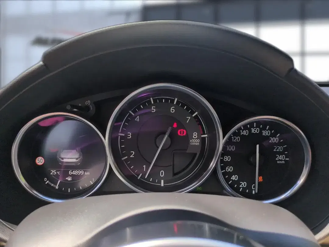 Mazda MX-5 2.0 SKYACTIV-G RF Selection - Thumbnail 10